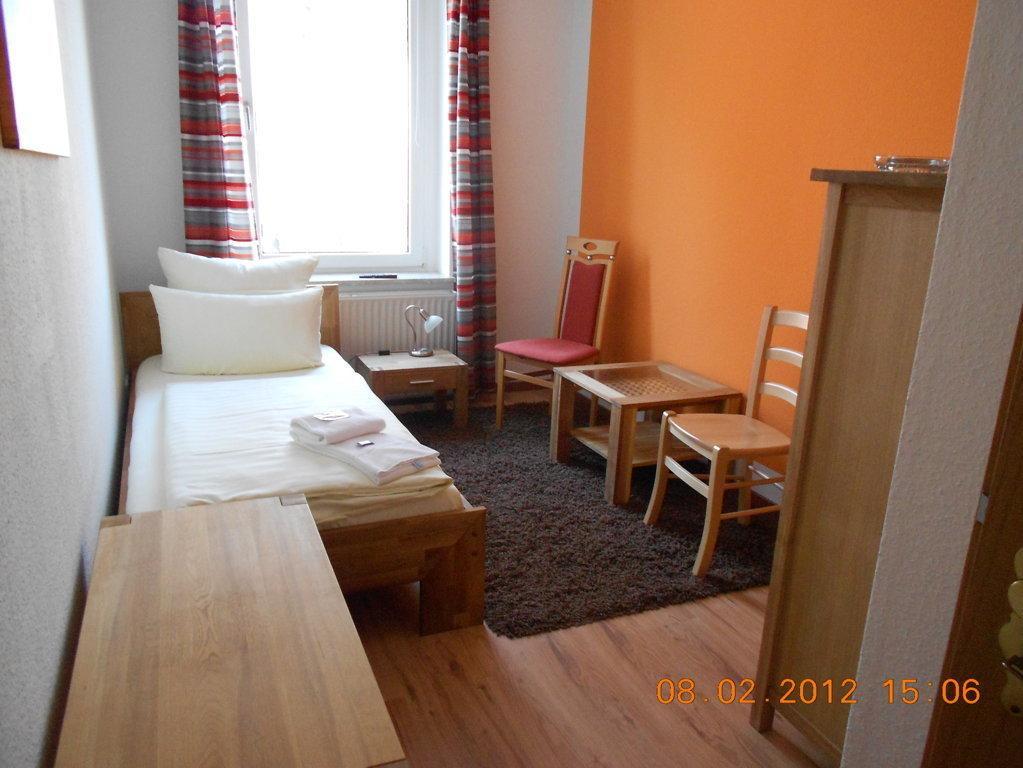 Hotel Ausspann Heidenau  Habitación foto